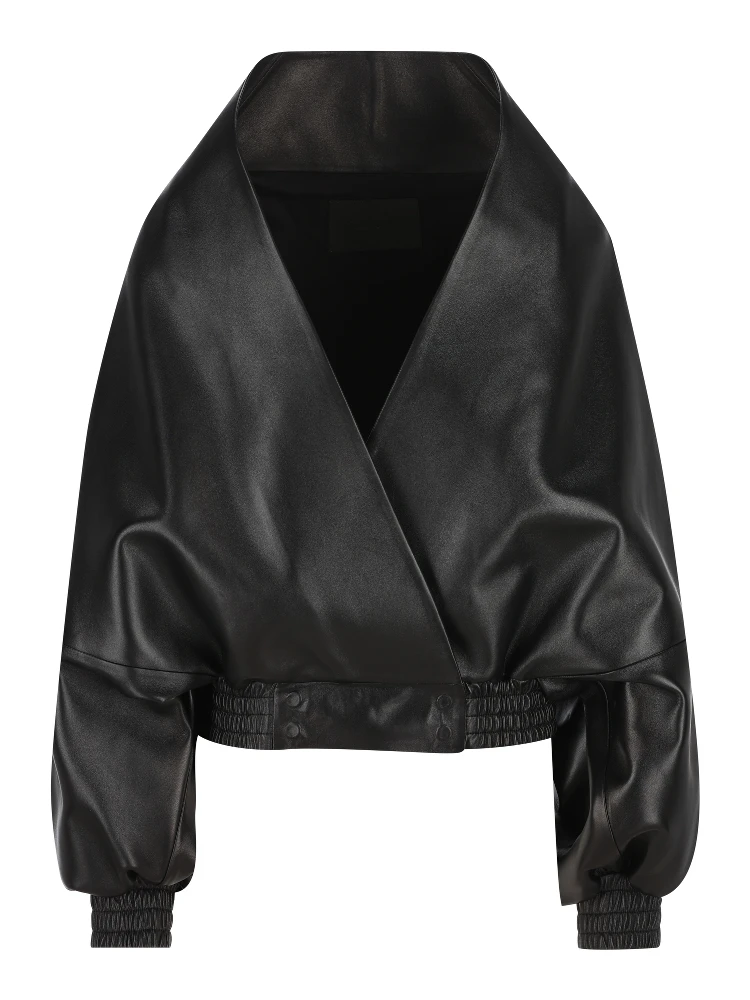 جاكيتات بالنسياغا سوداء