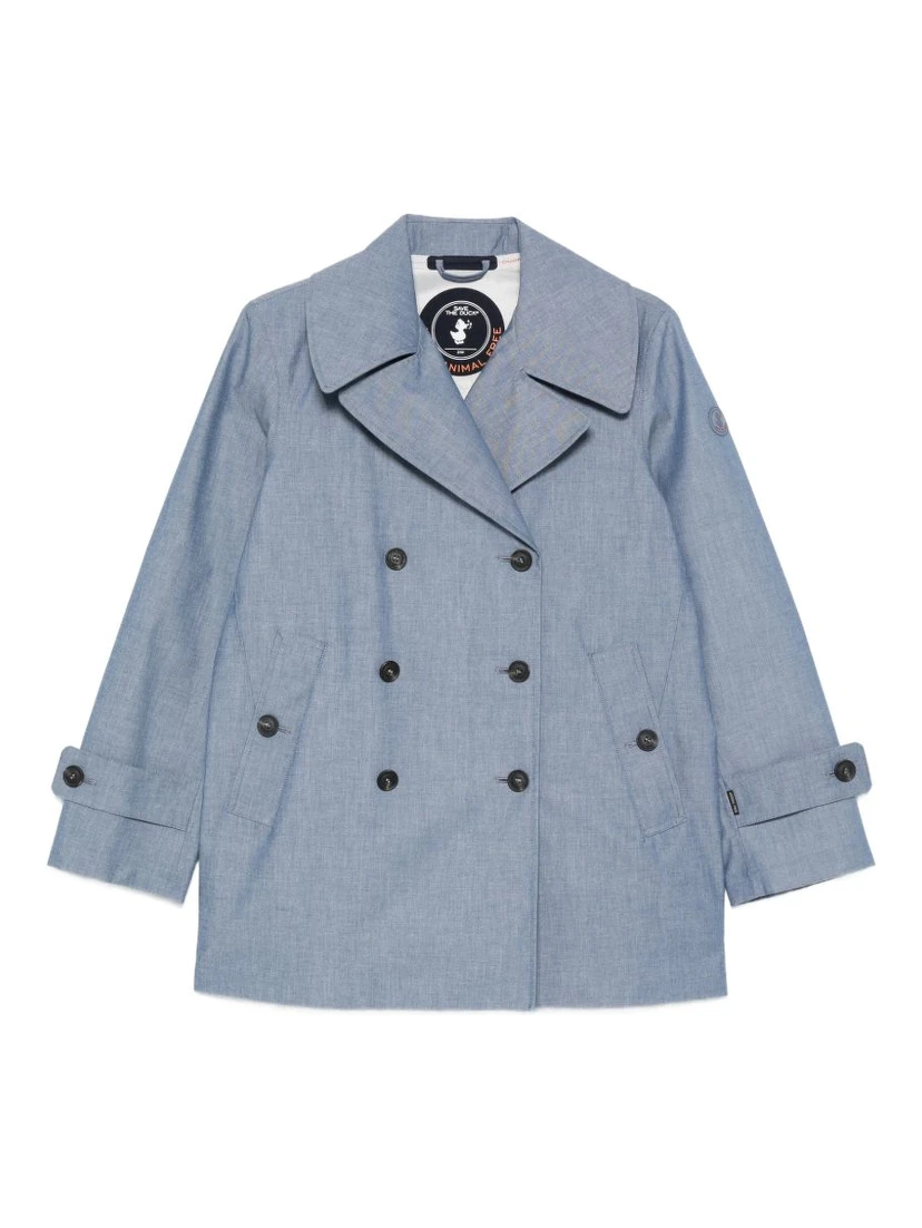 سترات "أنقذوا البط" الزرقاء