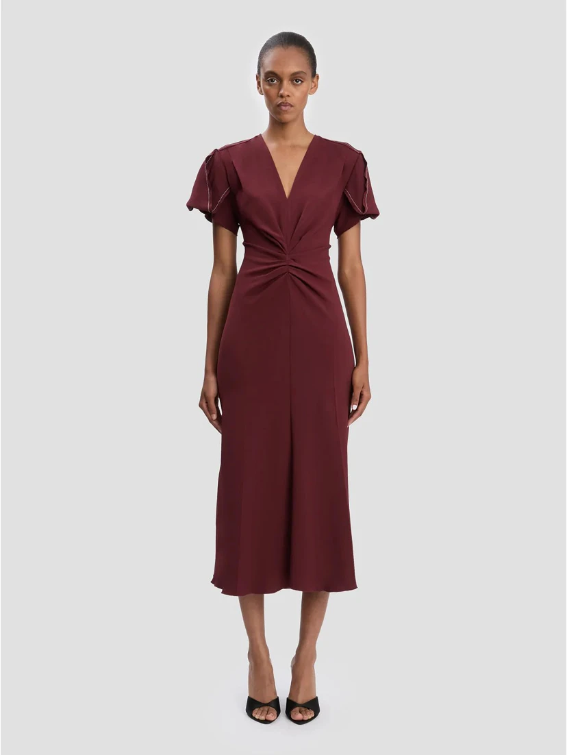 فستان فيكتوريا بيكهام