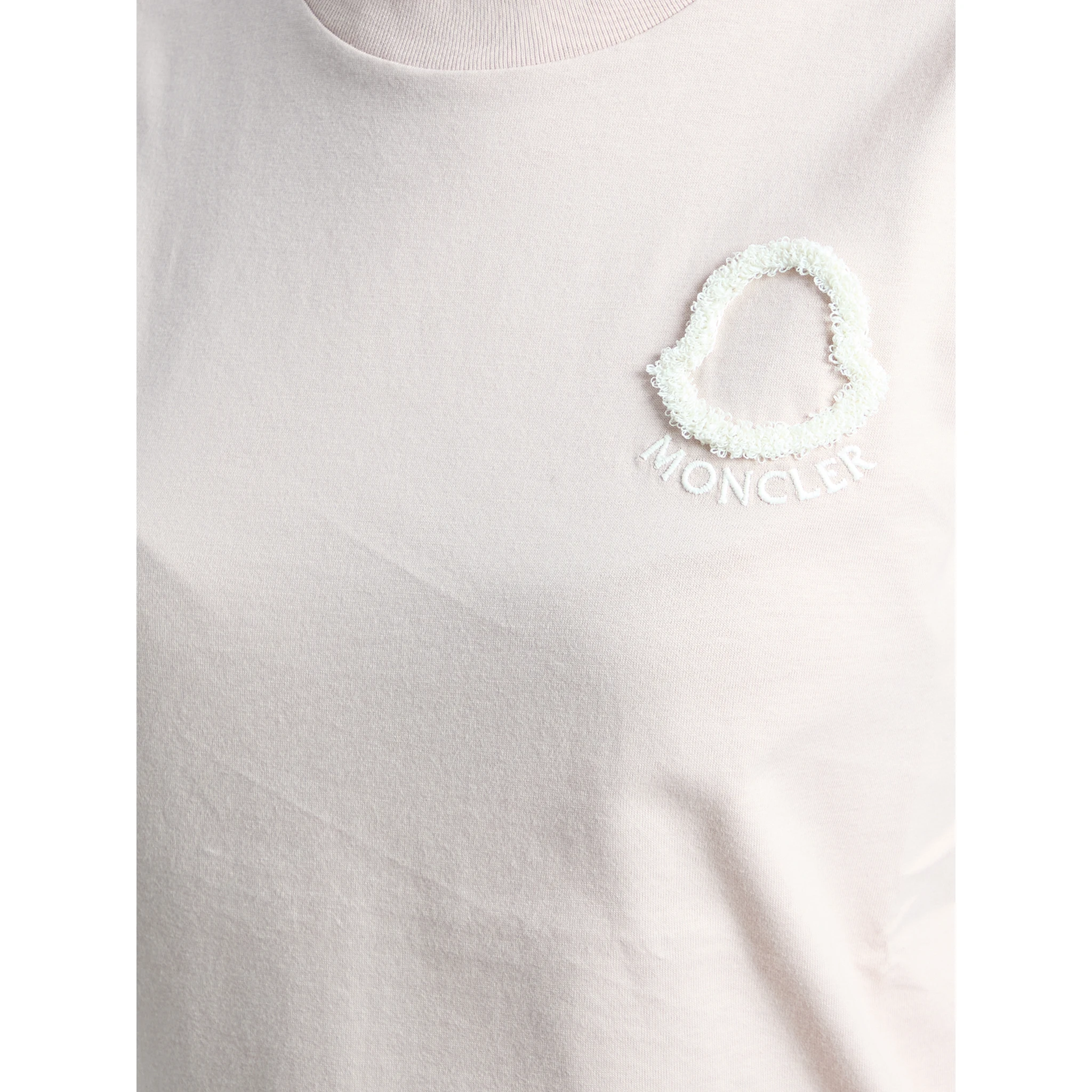 T-shirt with embroidered logo