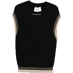 Amaranto Sweaters