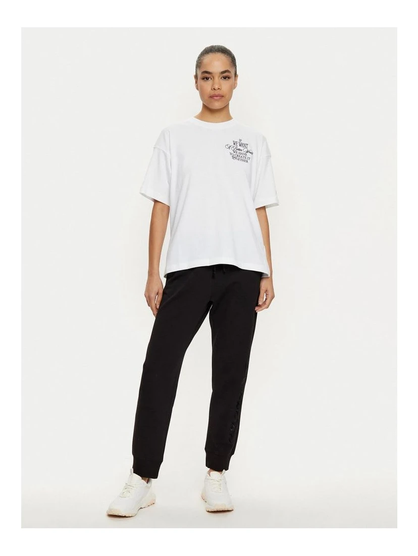 تي شيرت قطني أبيض