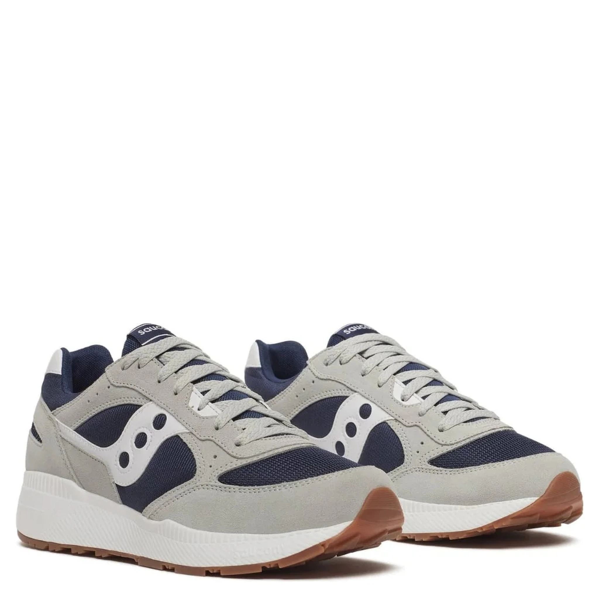 حذاء رياضي من ساكوني رمادي