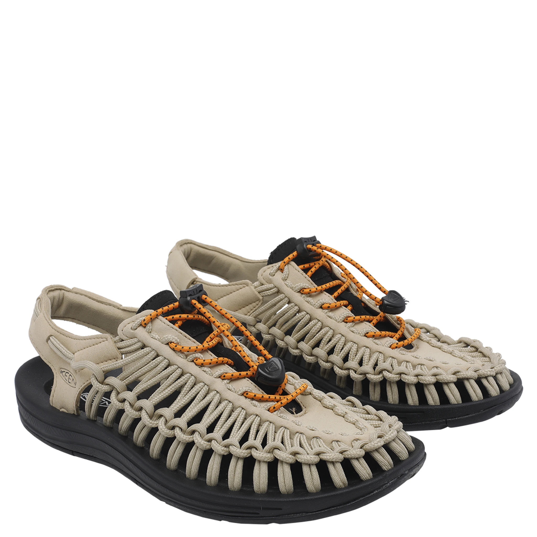 أحذية رياضية خضراء من كين