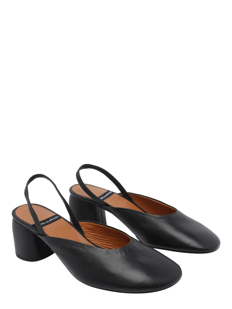 ANGEL ALARCON With Heel Black alternative