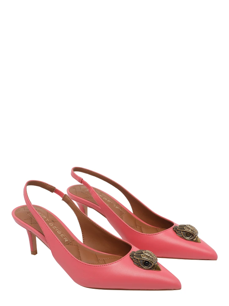 كورت جايجر بكعب وردي alternative