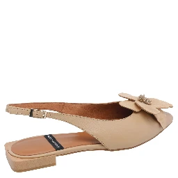 ANGEL ALARCON With Heel