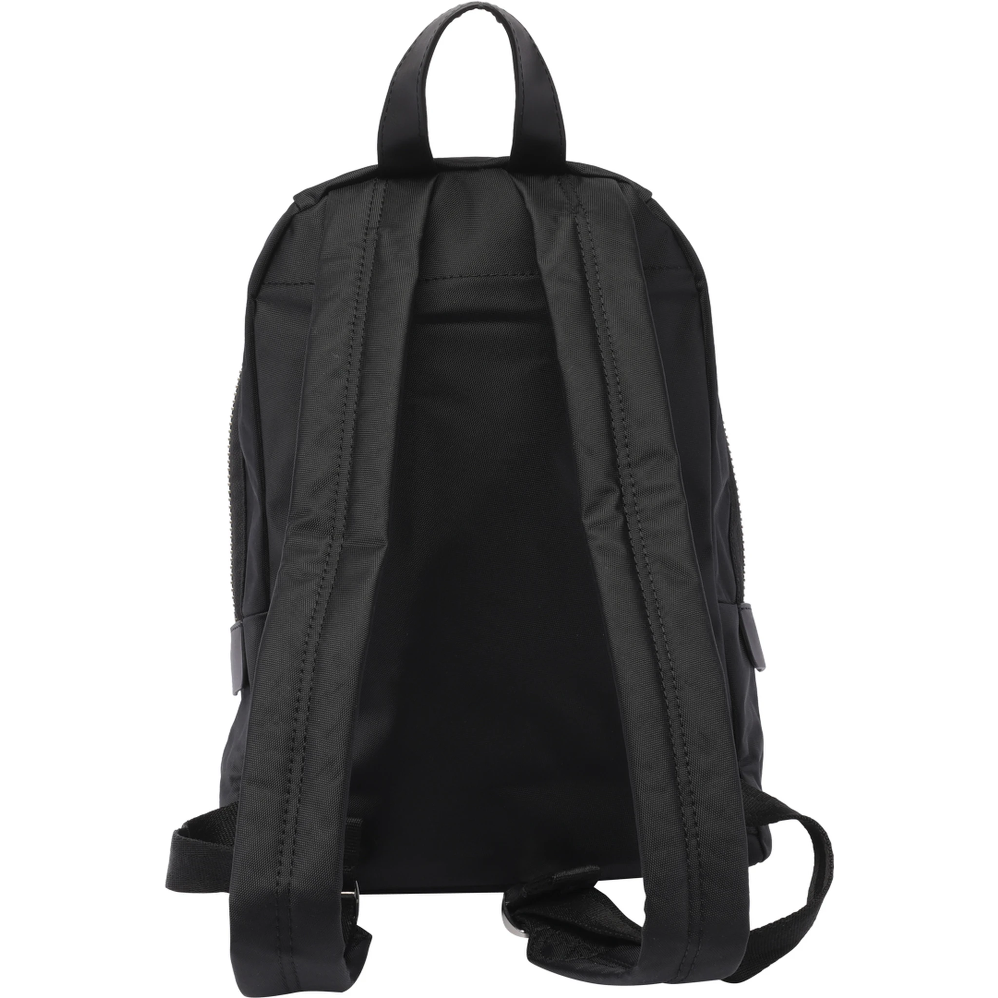 حقائب مارك جاكوبس.. سوداء