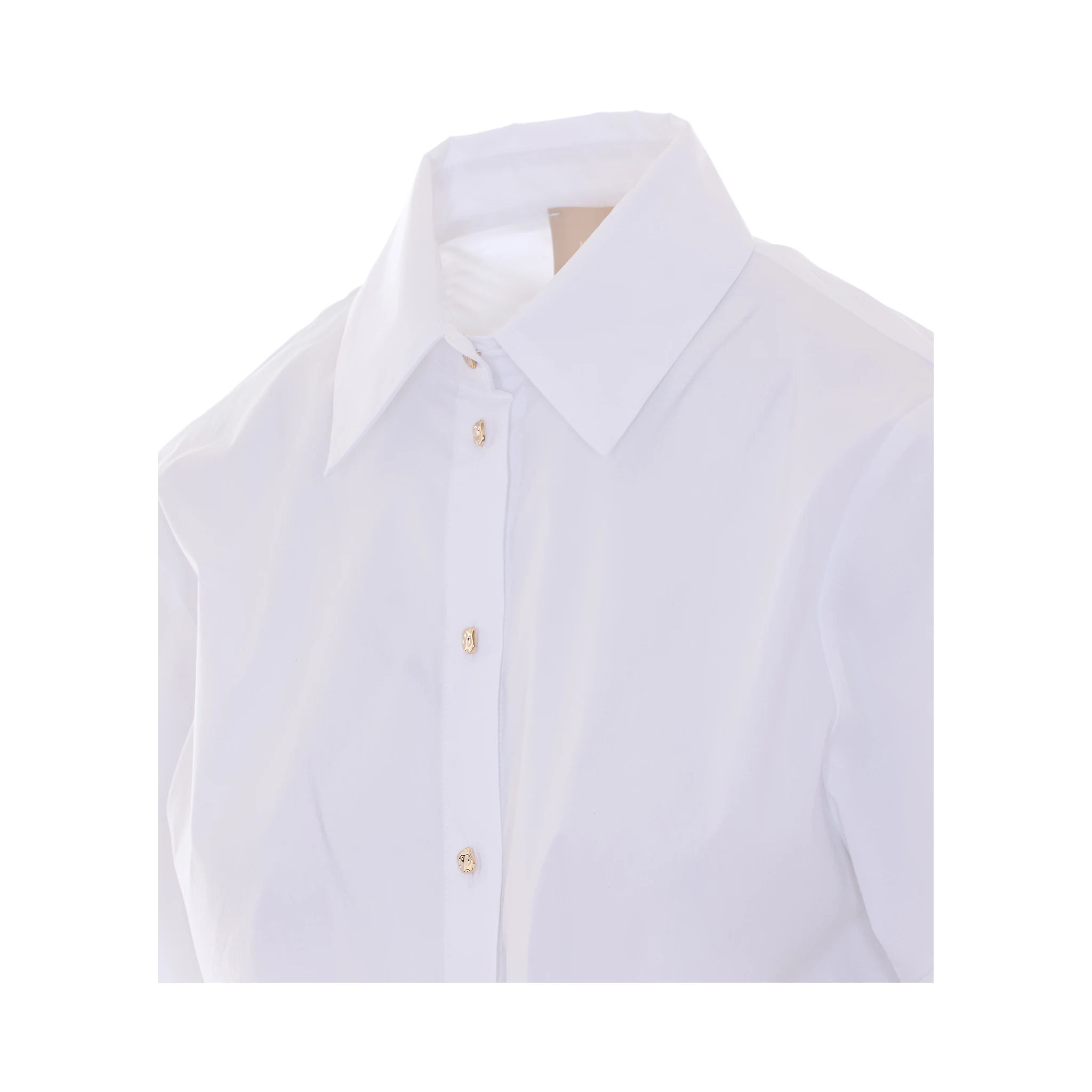 قمصان ليو جو البيضاء