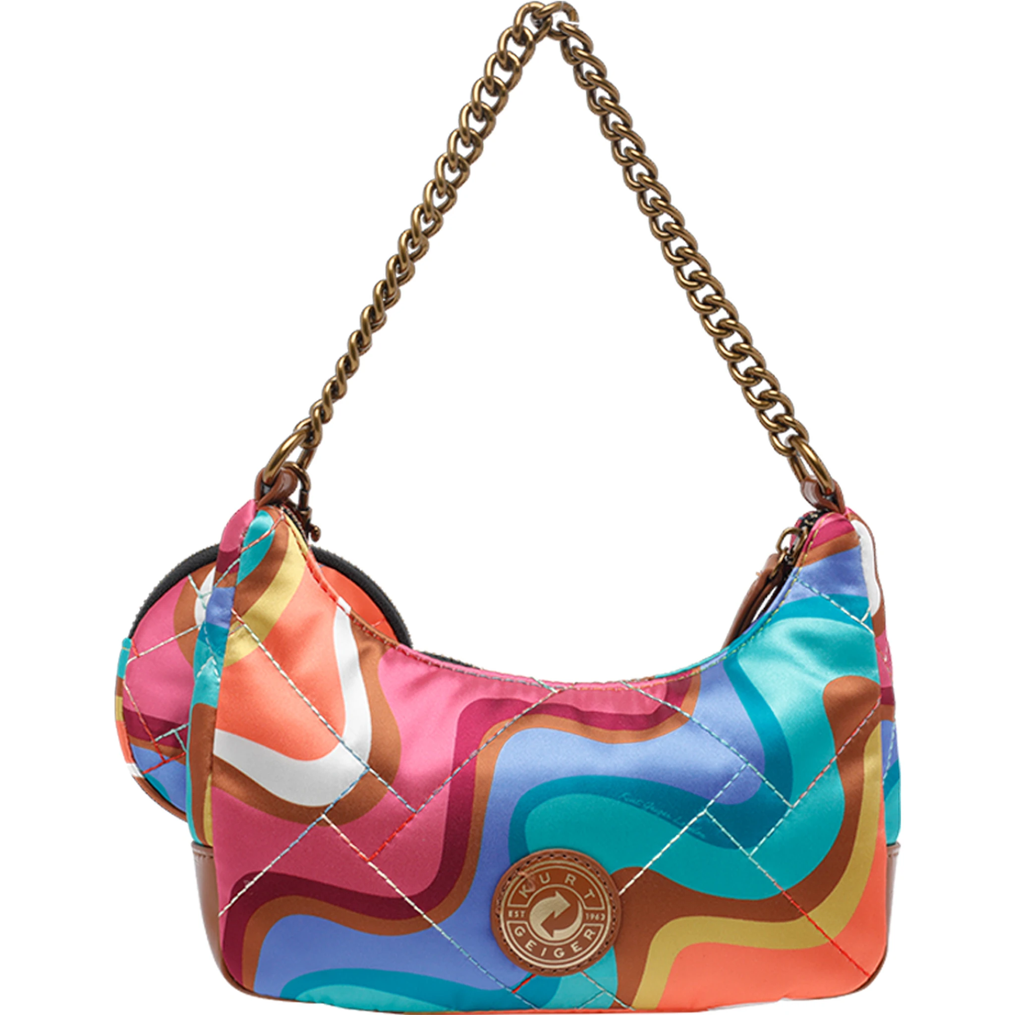 حقائب كورت جايجر.. متعددة الألوان