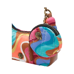 حقائب كورت جايجر.. متعددة الألوان