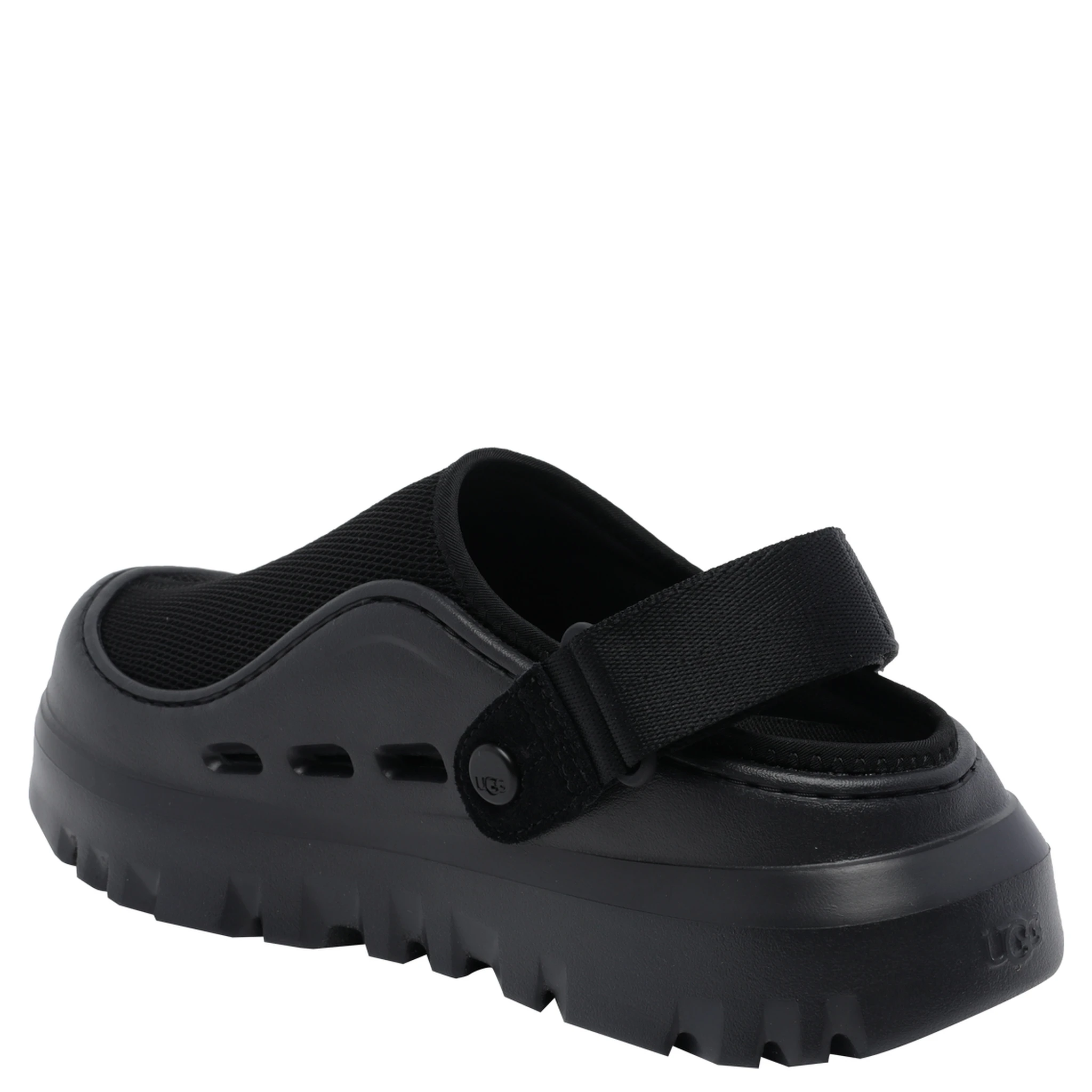 صندل UGG أسود