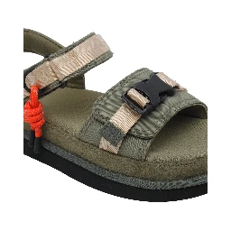 صندل UGG أخضر