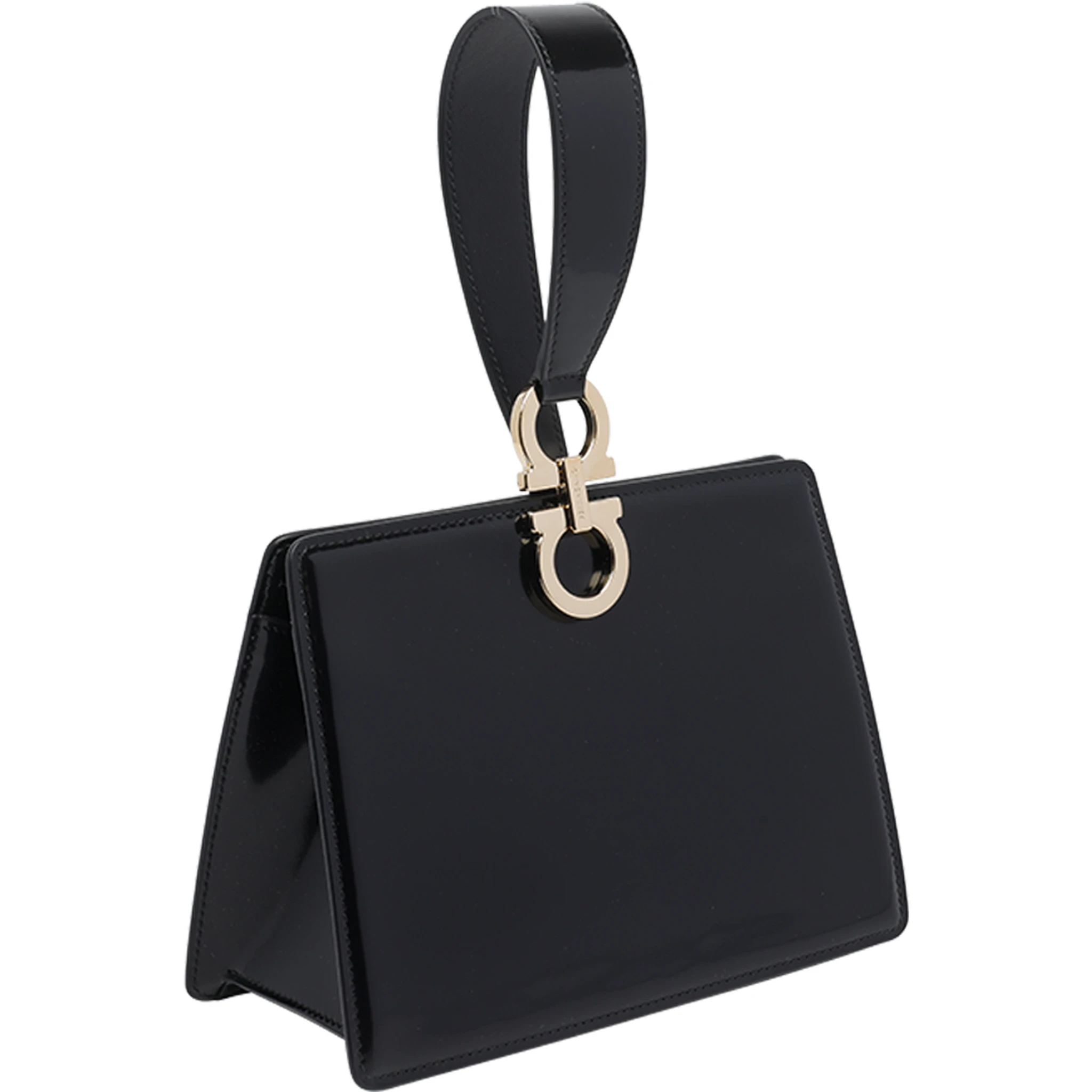 حقائب فيراغامو.. أسود