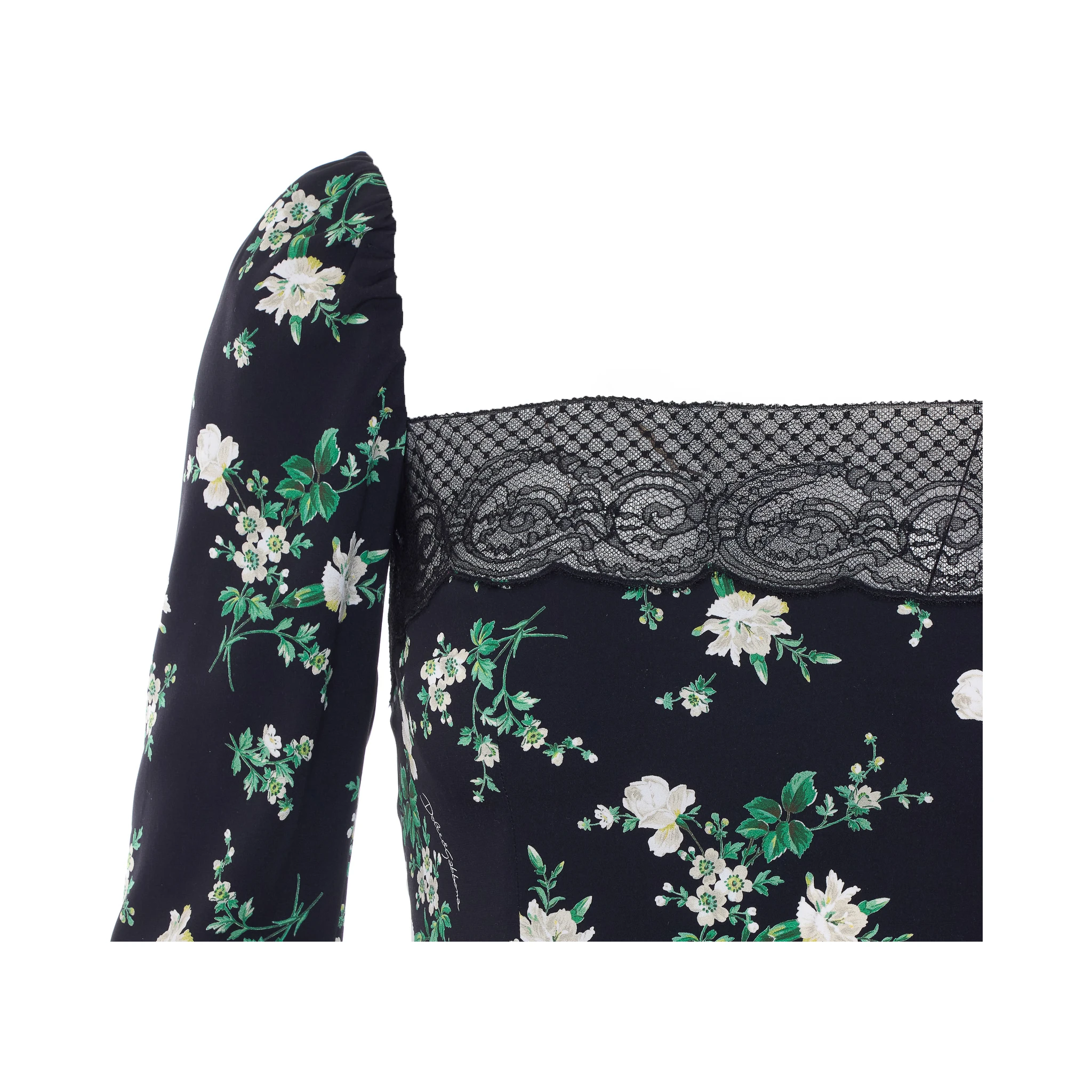 بلوزة سوداء من دولتشي آند غابانا