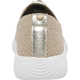 حذاء رياضي من كورت جايجر بيج