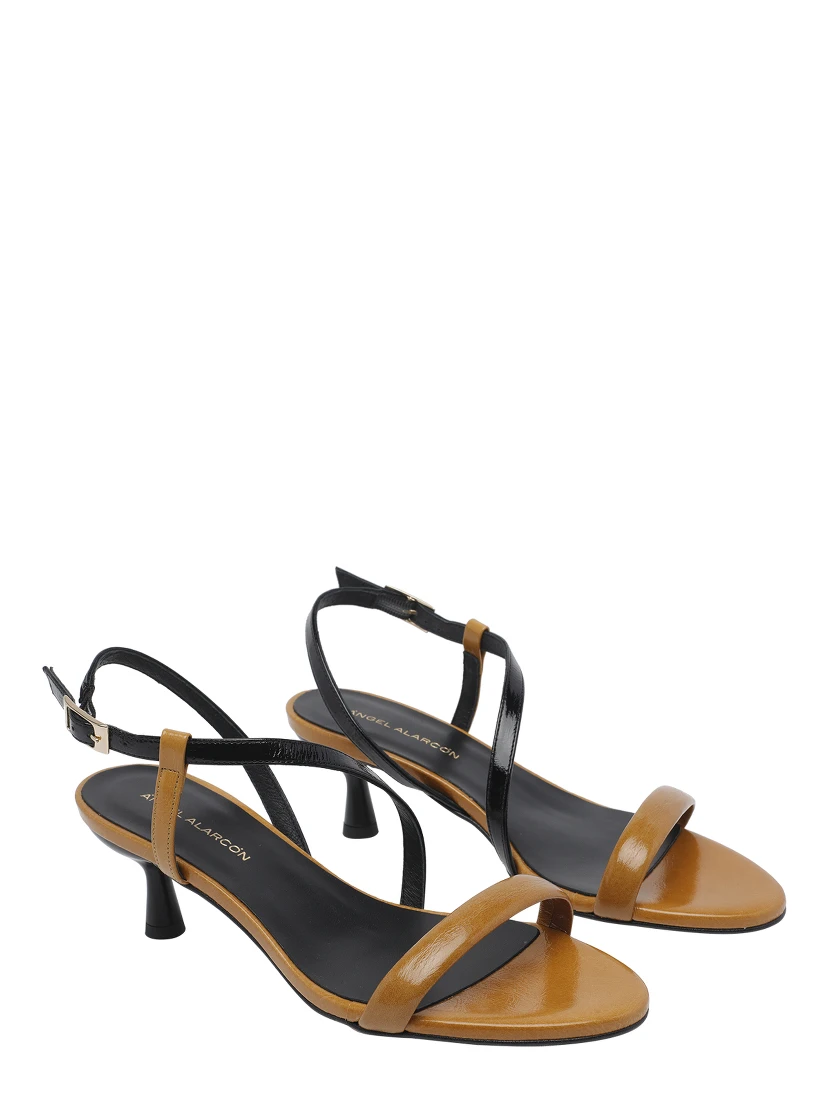 ANGEL ALARCON With Heel Black