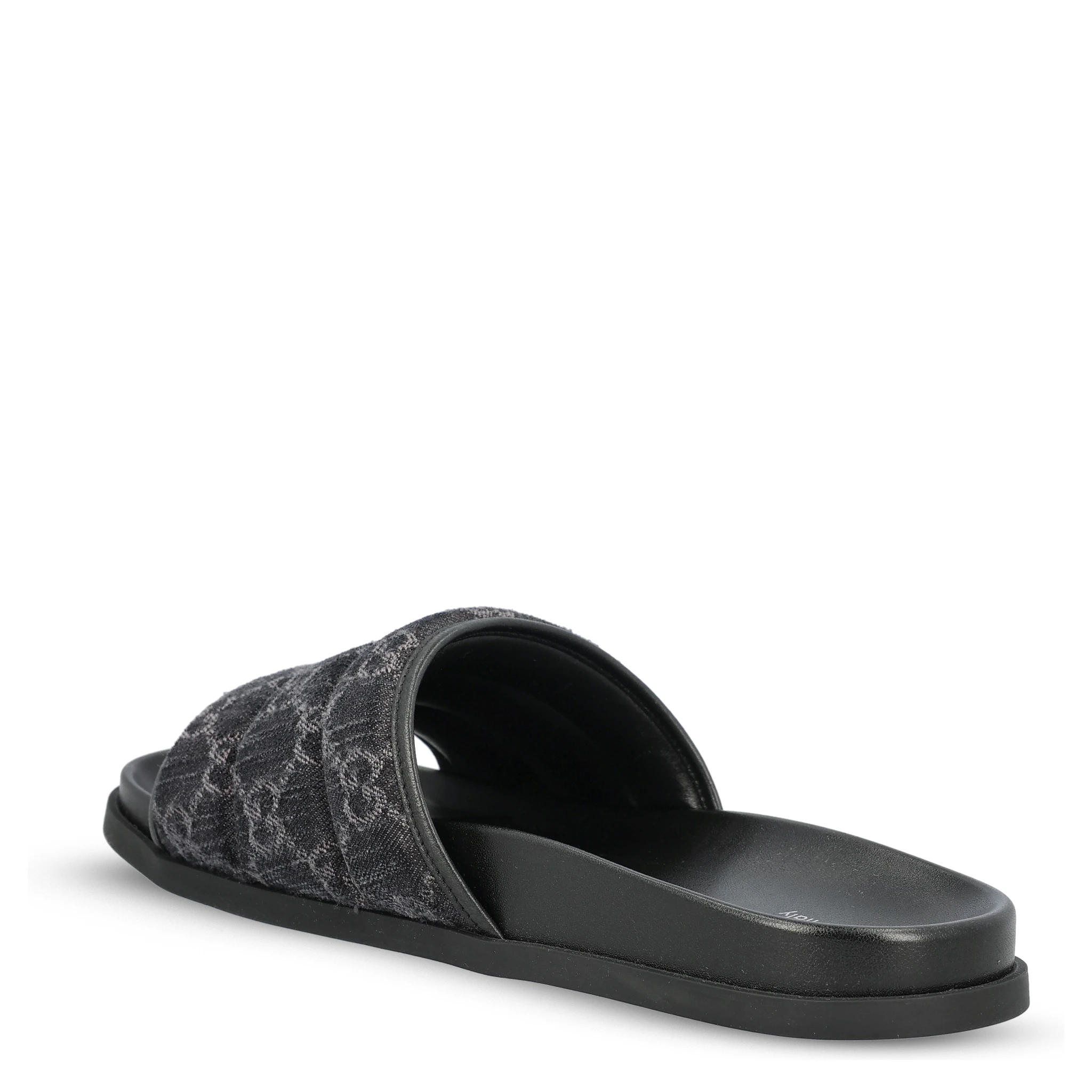 صندل غوتشي أسود