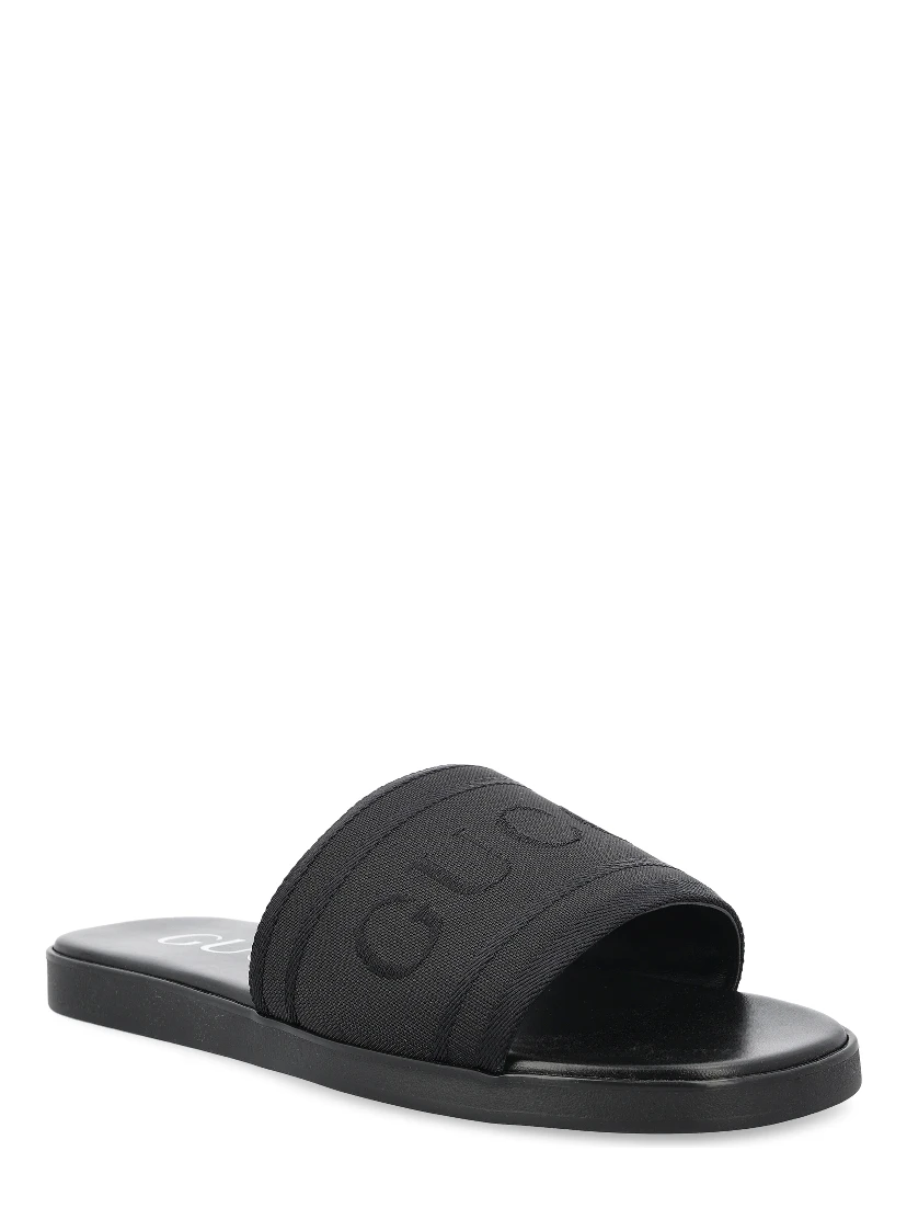 صندل غوتشي أسود