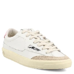 حذاء رياضي أبيض من AUTRY