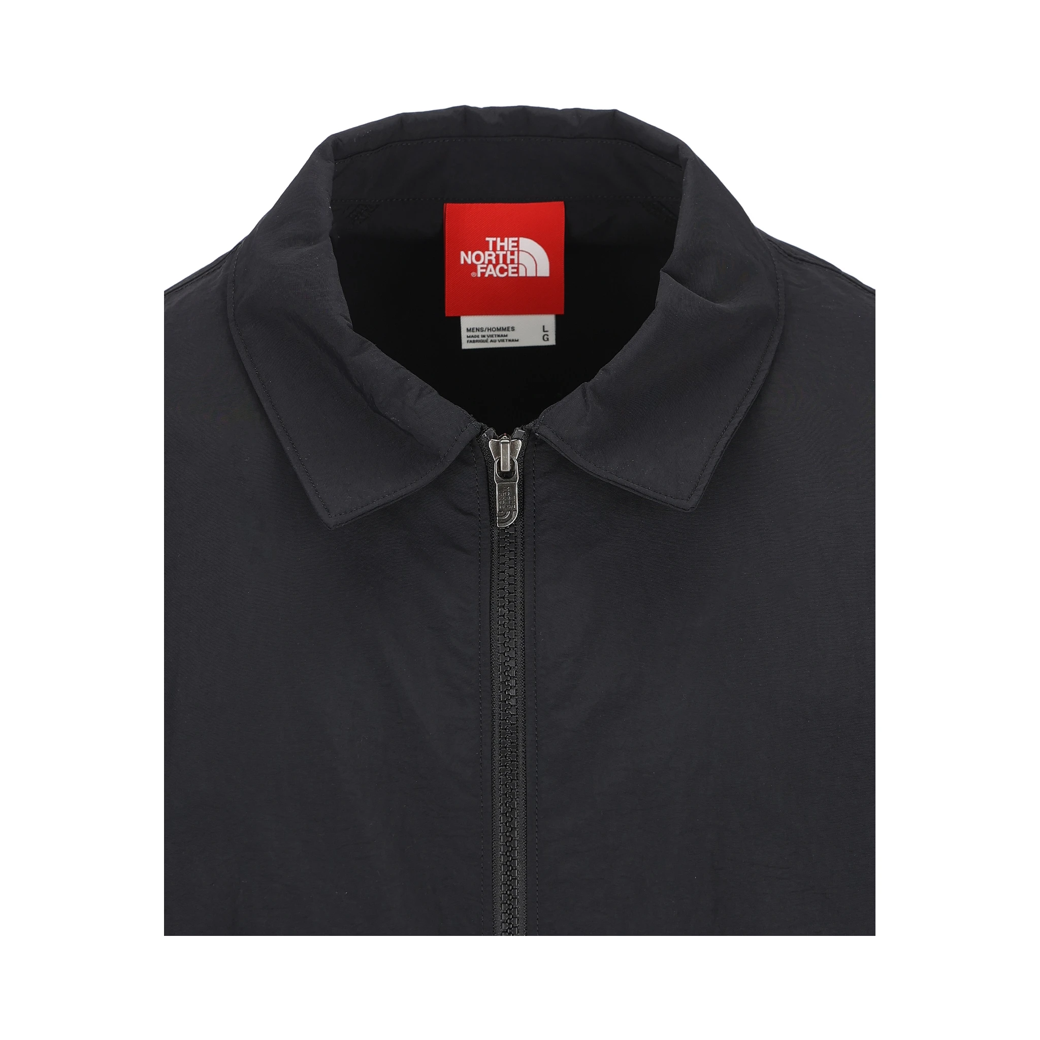 جاكيتات ذا نورث فيس سوداء