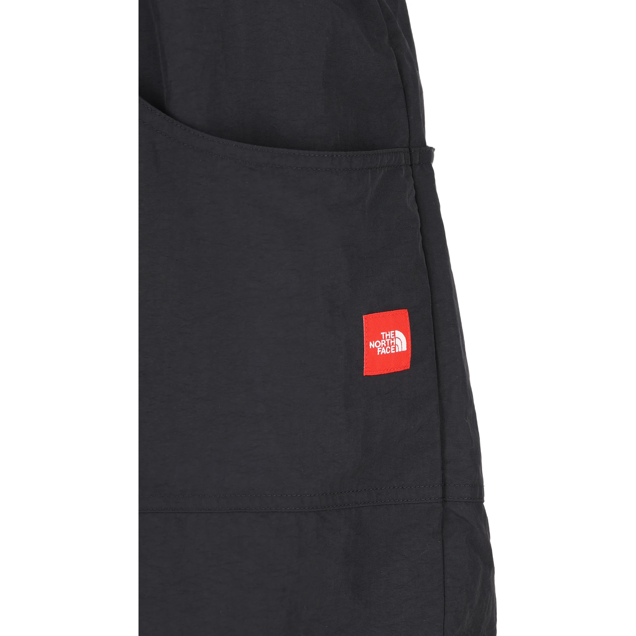 THE NORTH FACE Shorts Black