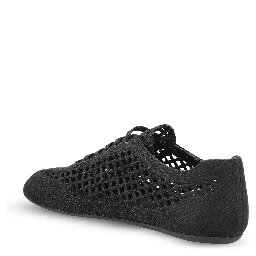 حذاء رياضي أسود من برادا