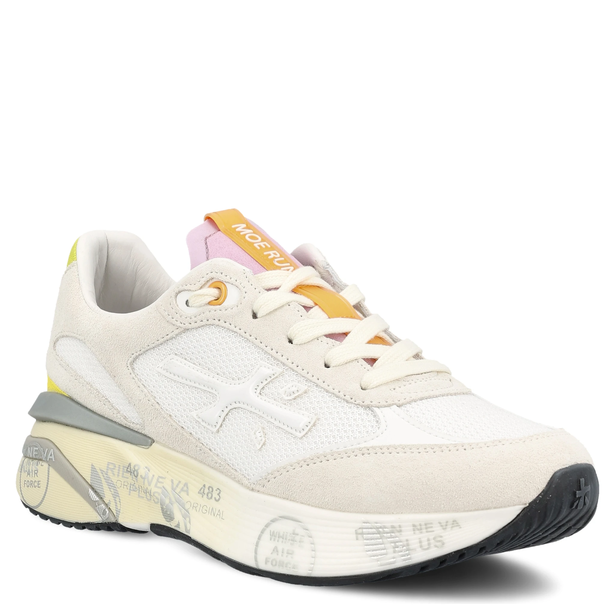 حذاء رياضي بريميتا أبيض