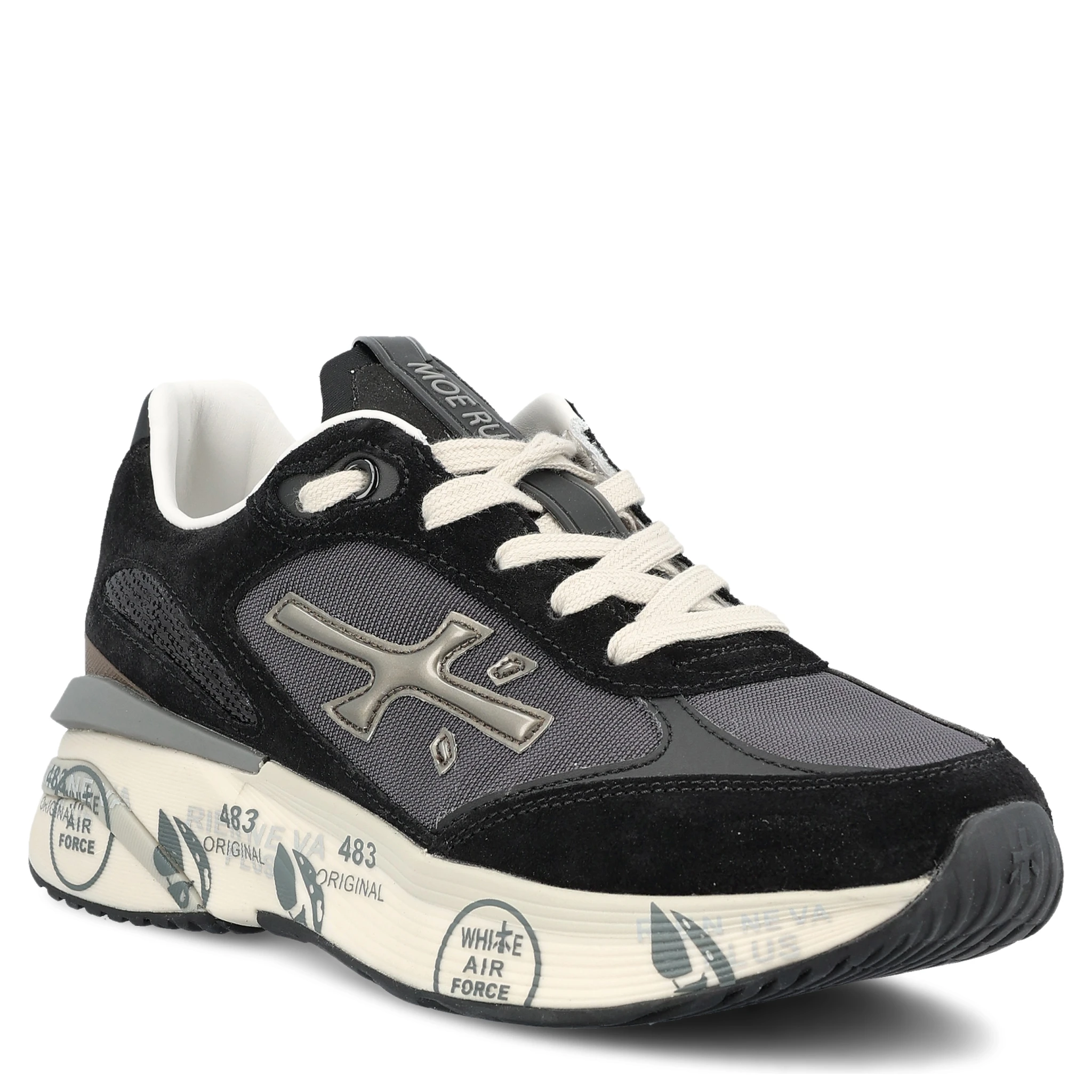 حذاء رياضي بريميتا أسود