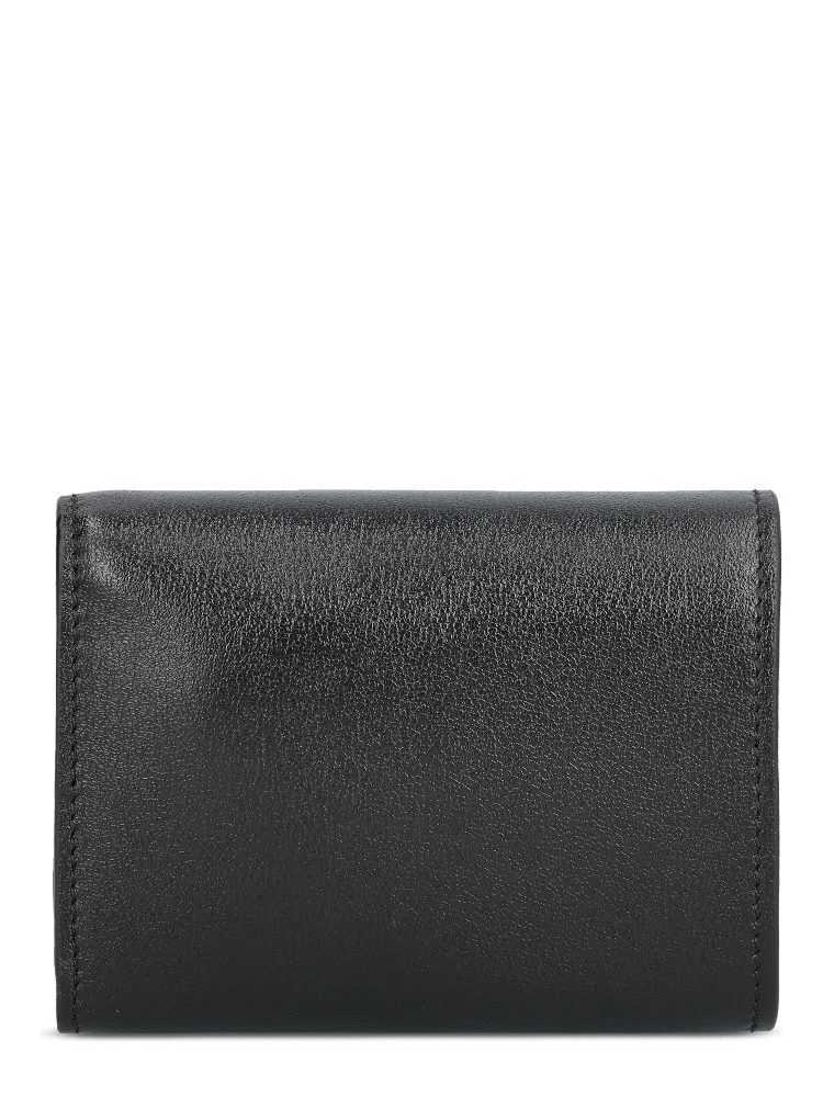 محافظ فندي سوداء alternative