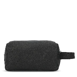 حقائب فندي.. أسود