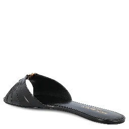 صندل سان لوران أسود