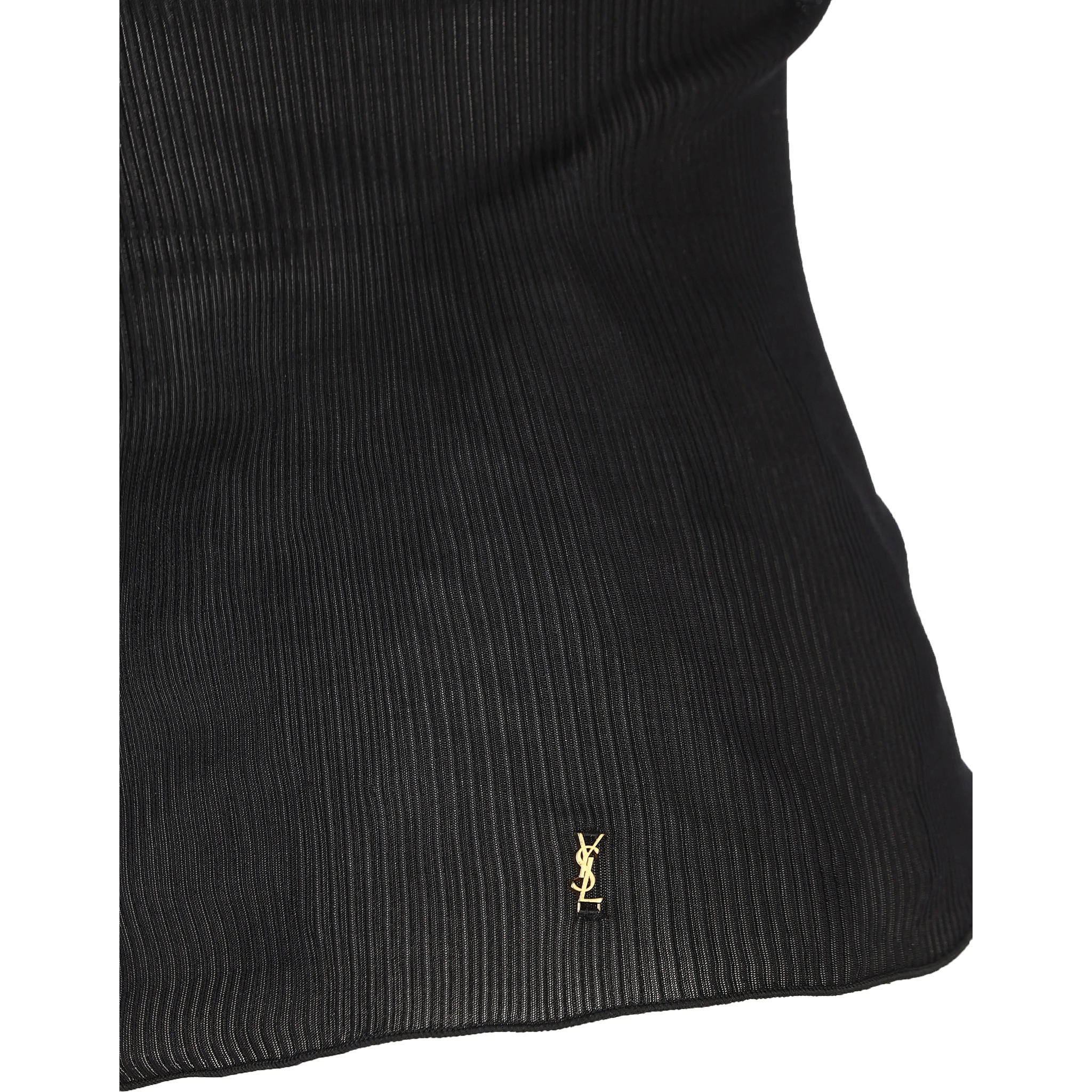 بلوزة سوداء من سان لوران