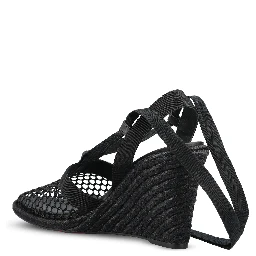 أحذية كريستيان لوبوتان المسطحة