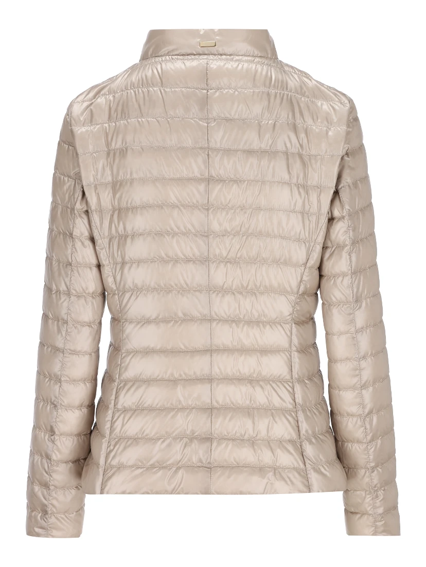 هيرنو كوتس بيج