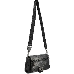 حقائب فندي.. أسود