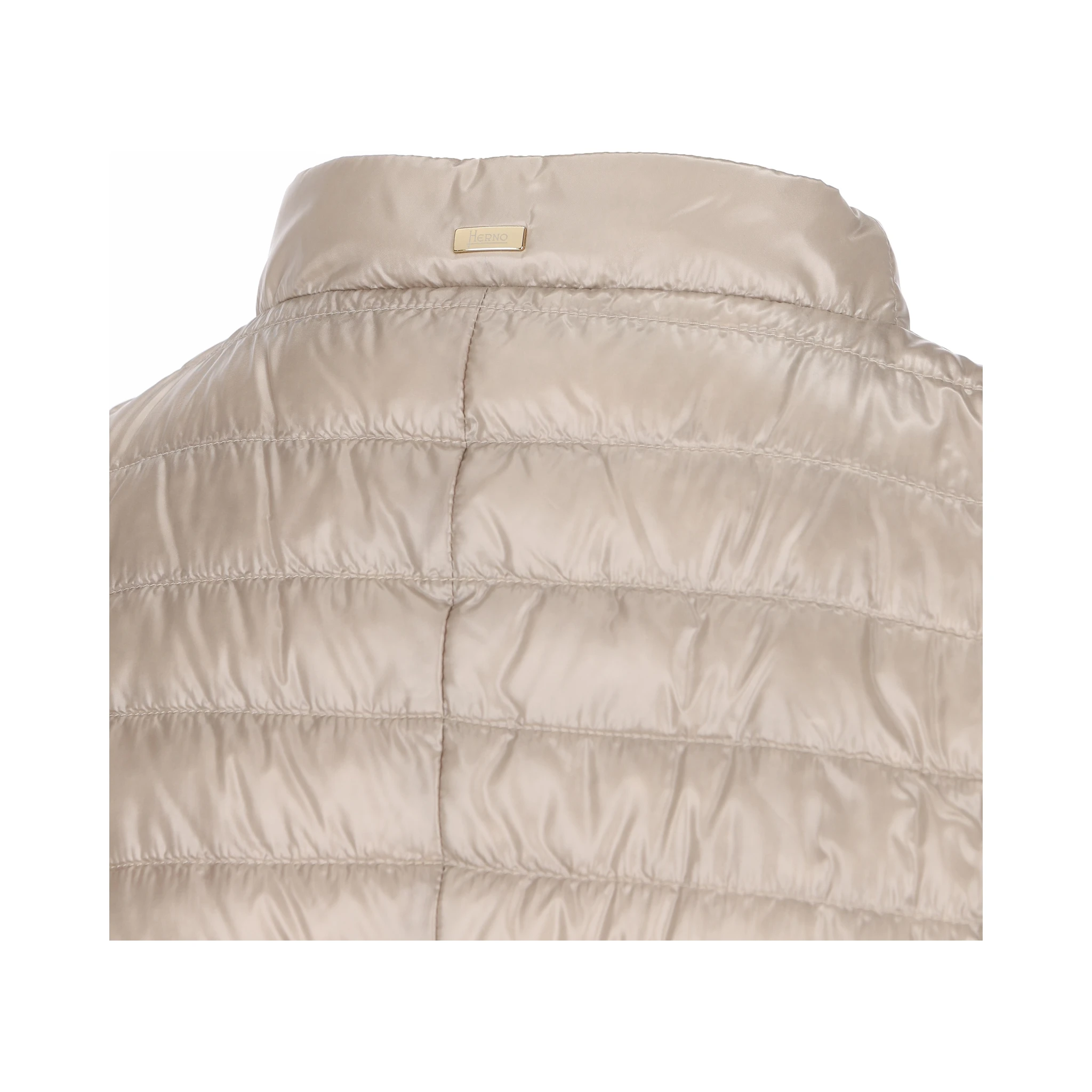 هيرنو كوتس بيج