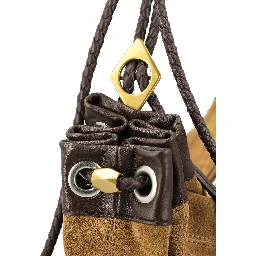 حقائب إيزابيل مارانت.. بيج