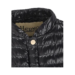 هيرنو كوتس أسود