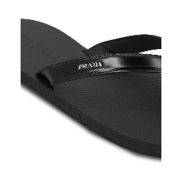 صندل برادا أسود