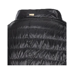 هيرنو كوتس أسود