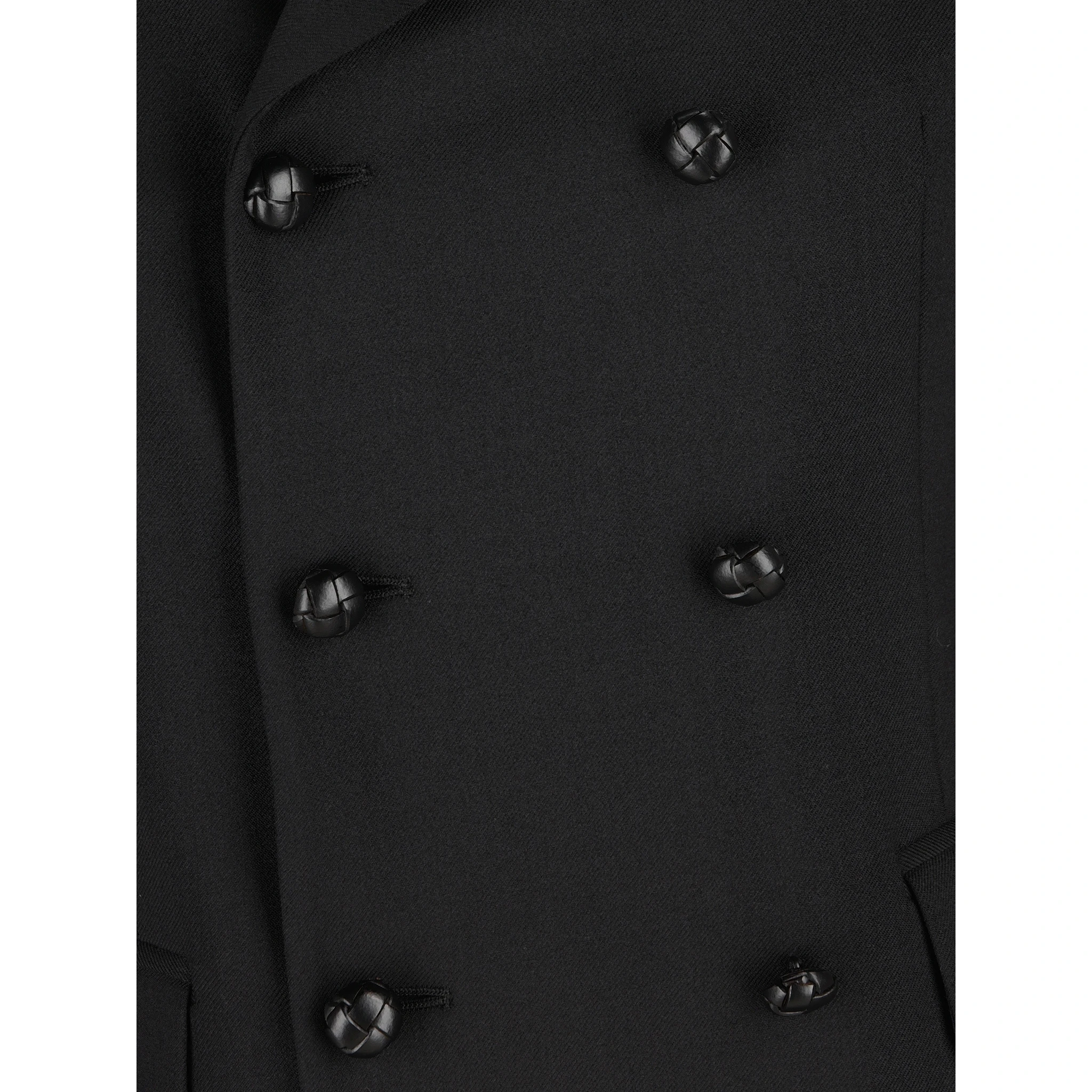 جاكيتات سيلين سوداء