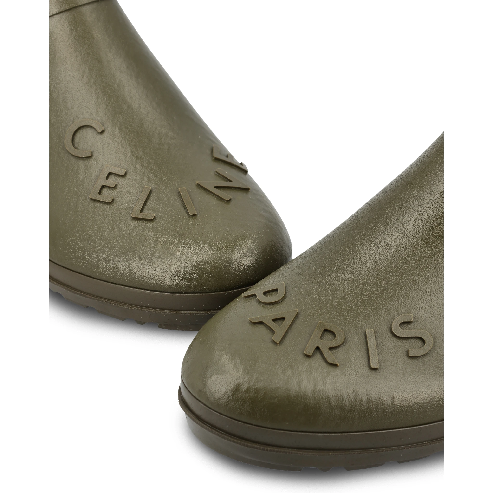 أحذية سيلين المسطحة