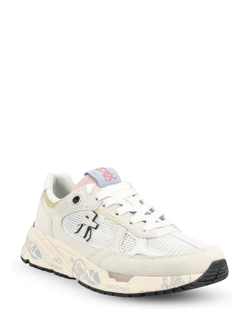 حذاء رياضي بريميتا أبيض