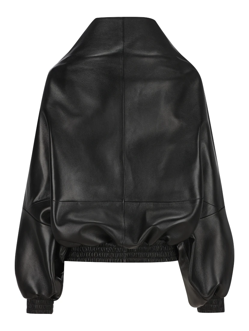 جاكيتات بالنسياغا سوداء