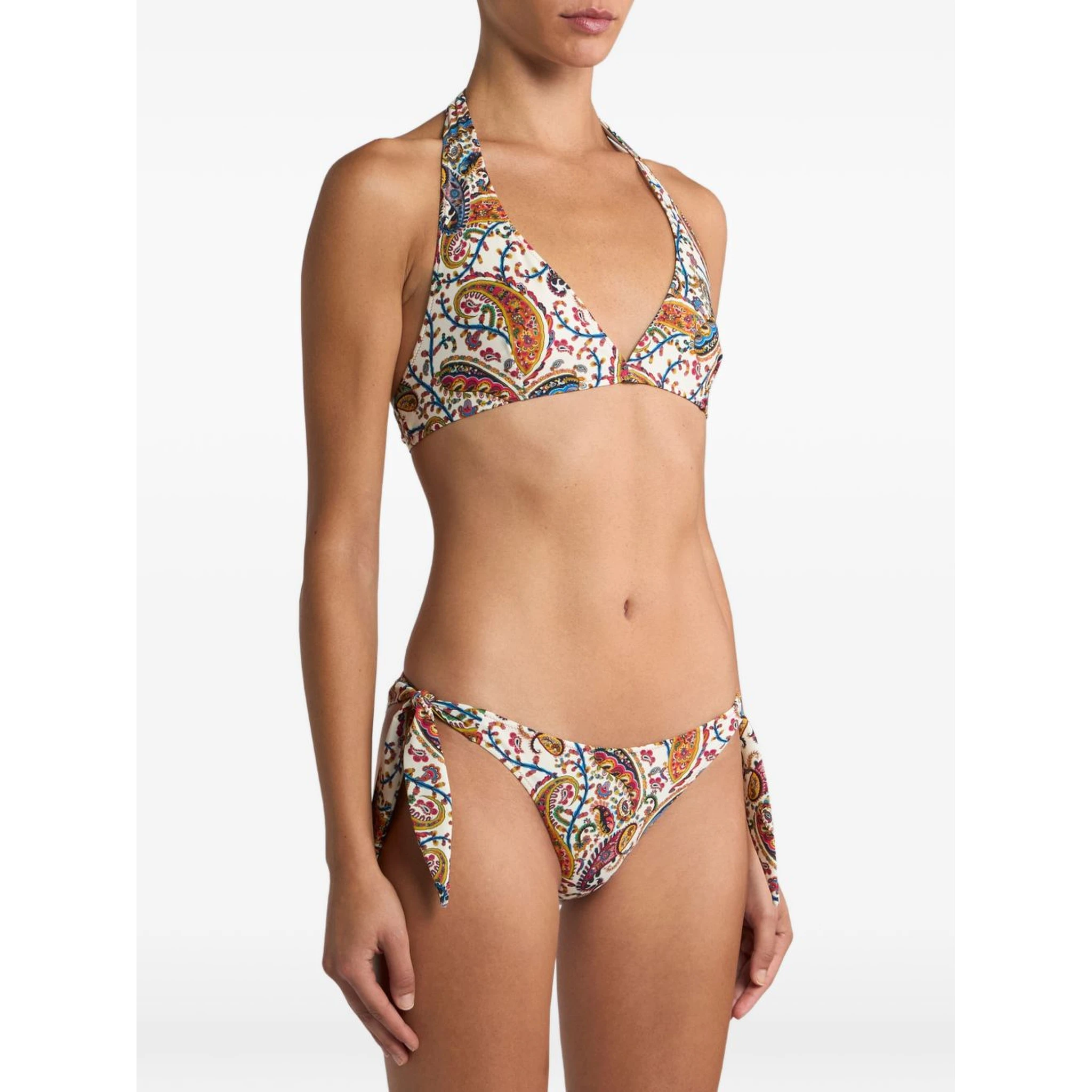 ملابس إيترو سي متعددة الألوان