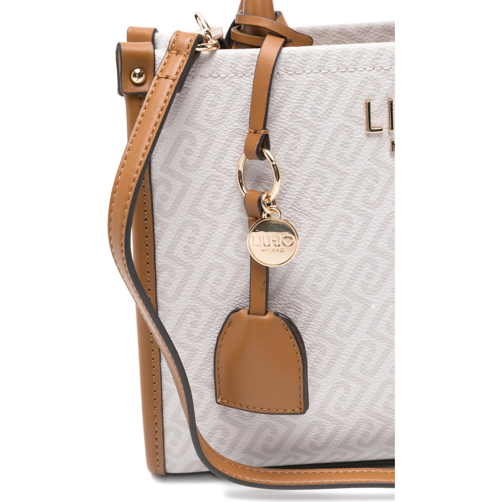 حقائب ليو جو.. بني