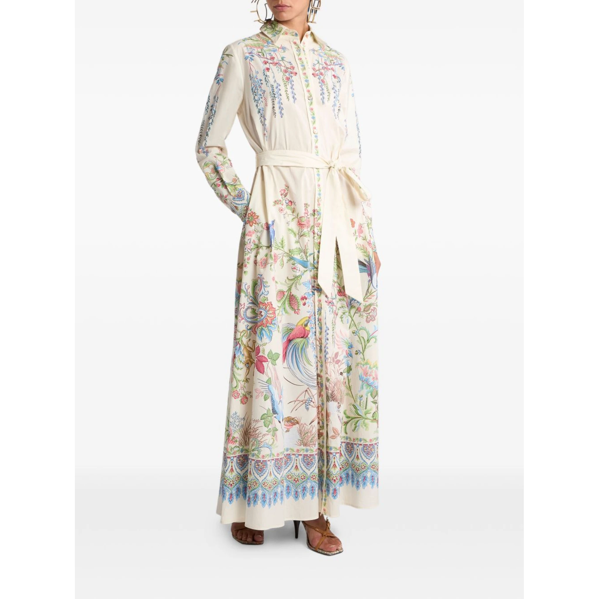 فساتين إيترو متعددة الألوان