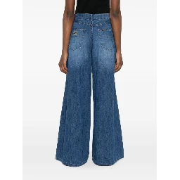 جينز أزرق من إيويس