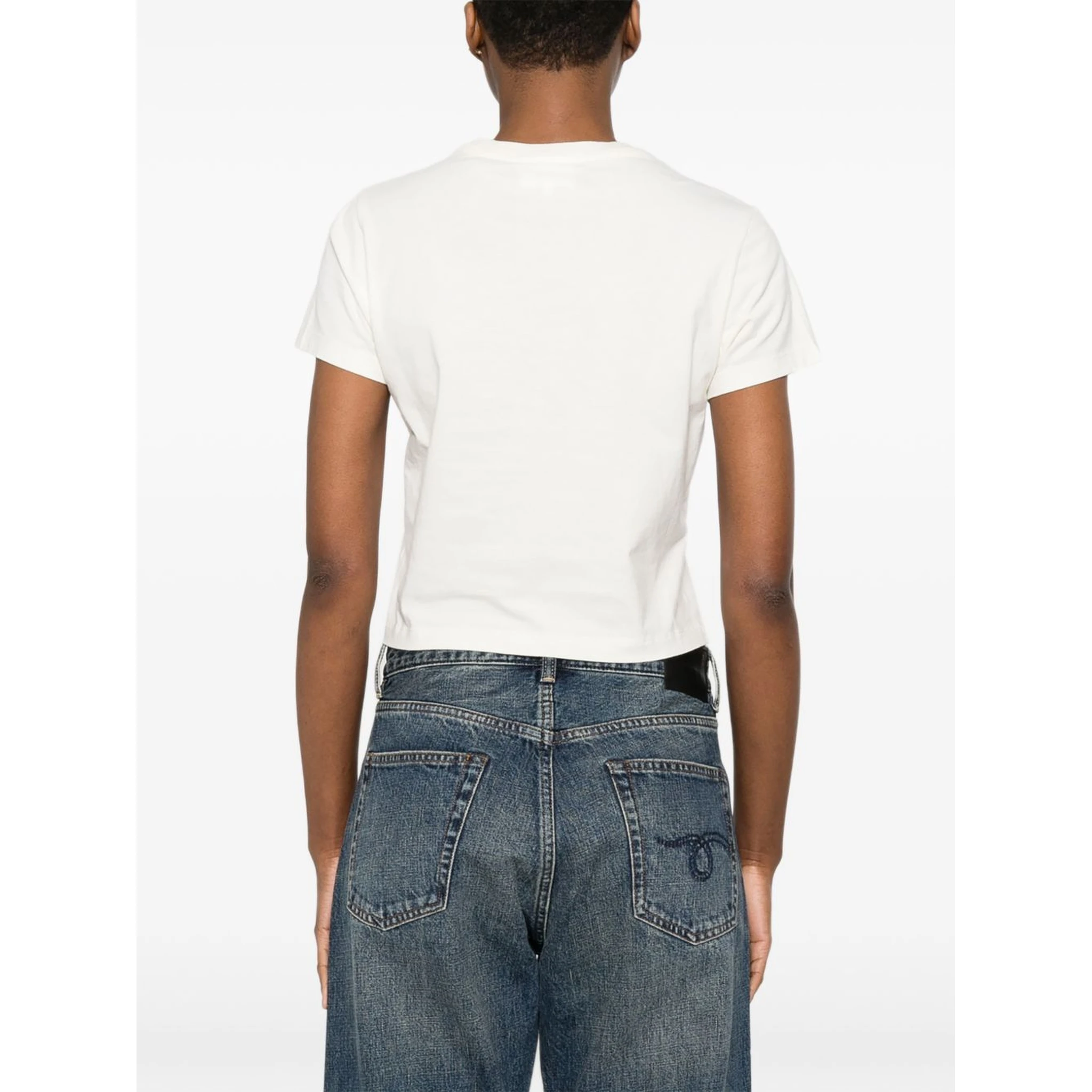 تيشيرتات وبولو من MAISON KITSUNE باللون البيج